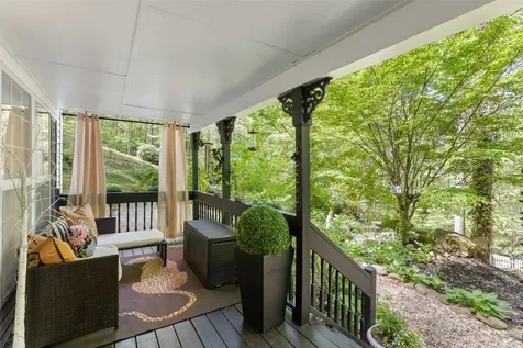 141 Andrews Park Road Cullowhee NC 28723