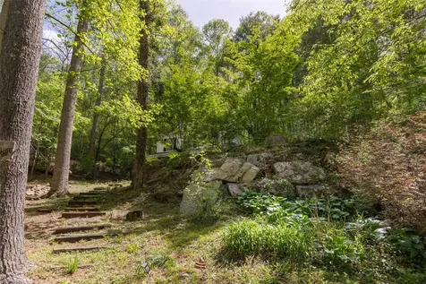 141 Andrews Park Road Cullowhee NC 28723