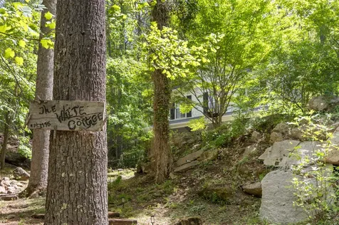 141 Andrews Park Road Cullowhee NC 28723