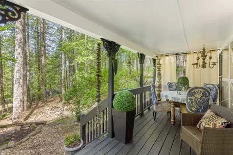 141 Andrews Park Road Cullowhee NC 28723
