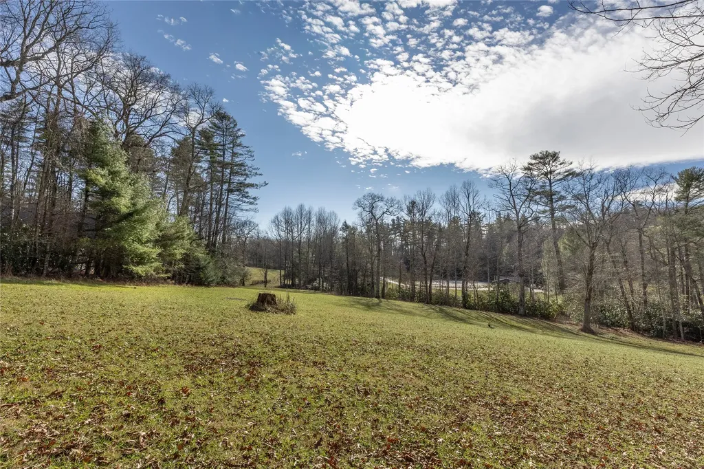 Lot 24 Ivy Gate Lane Cashiers NC 28717