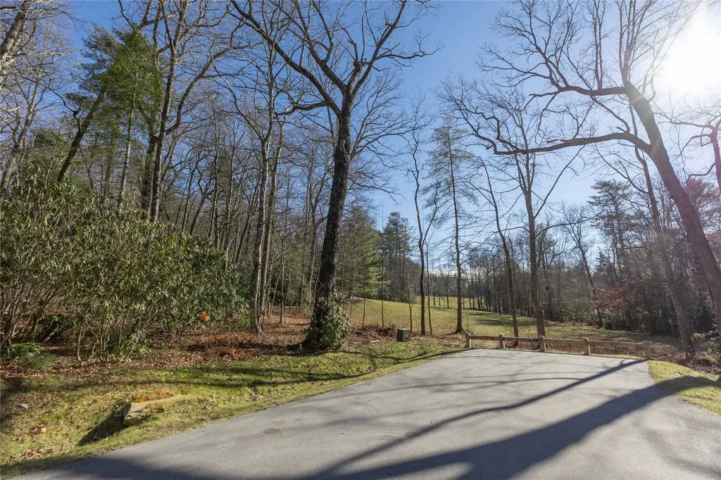 Lot 24 Ivy Gate Lane Cashiers NC 28717
