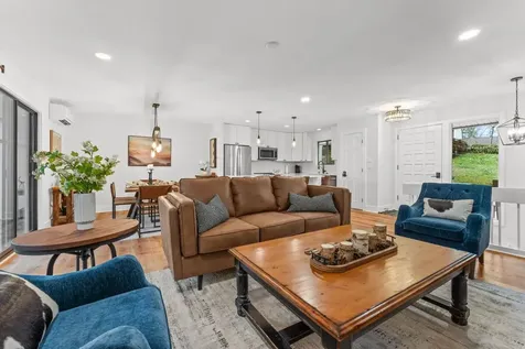 50 Dogwood Knob Sapphire NC 28774