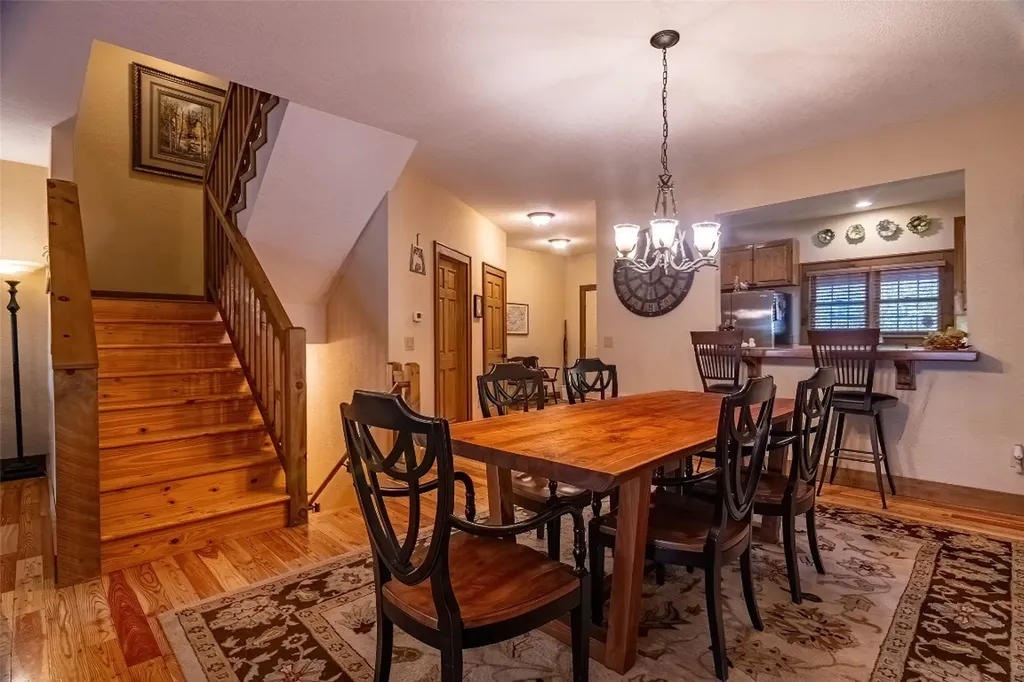 620 Sapphire Valley Road Cashiers NC 28717