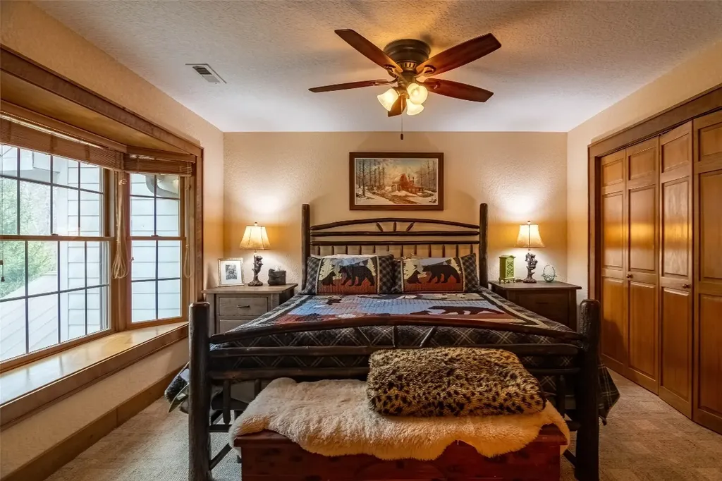 620 Sapphire Valley Road Cashiers NC 28717