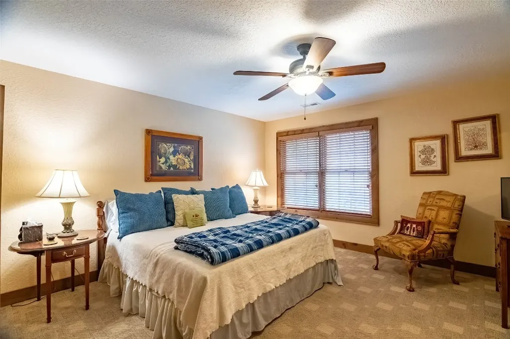 620 Sapphire Valley Road Cashiers NC 28717