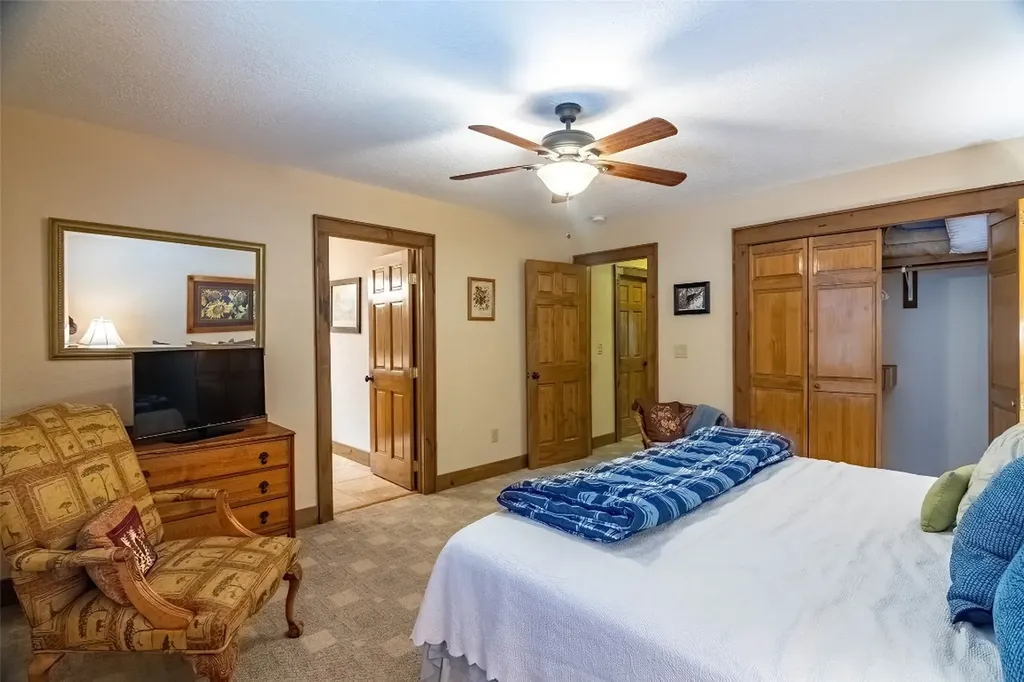 620 Sapphire Valley Road Cashiers NC 28717