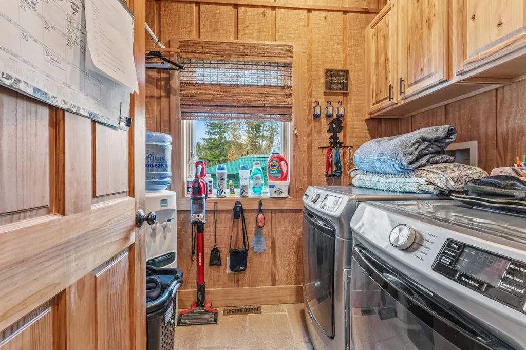 36 Heavens Gate Lane Glenville NC 28736