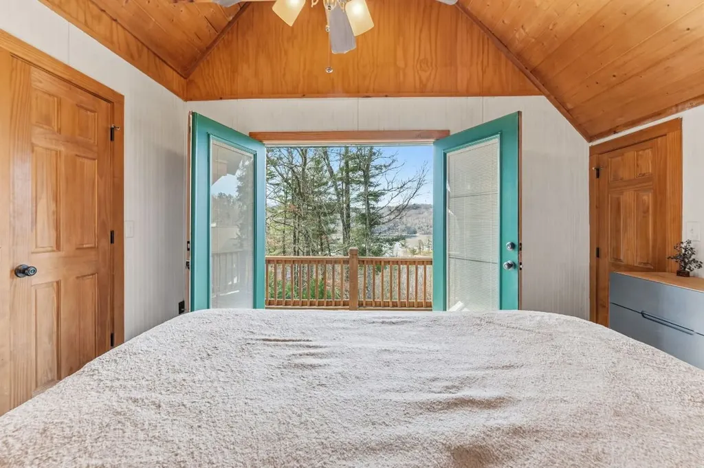 36 Heavens Gate Lane Glenville NC 28736