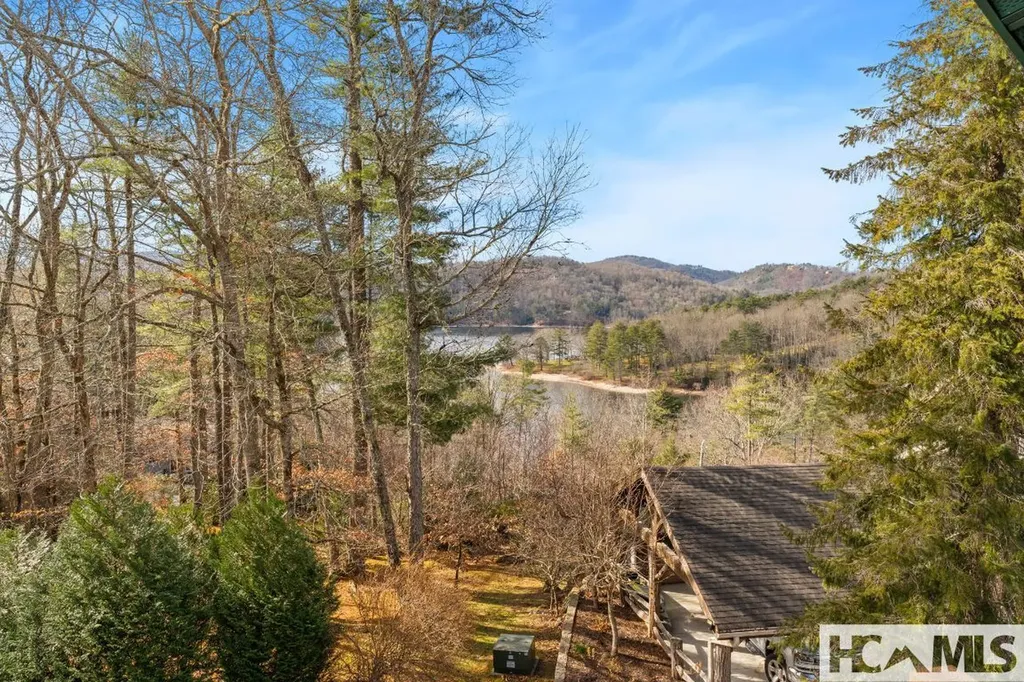 36 Heavens Gate Lane Glenville NC 28736