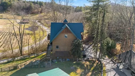 36 Heavens Gate Lane Glenville NC 28736