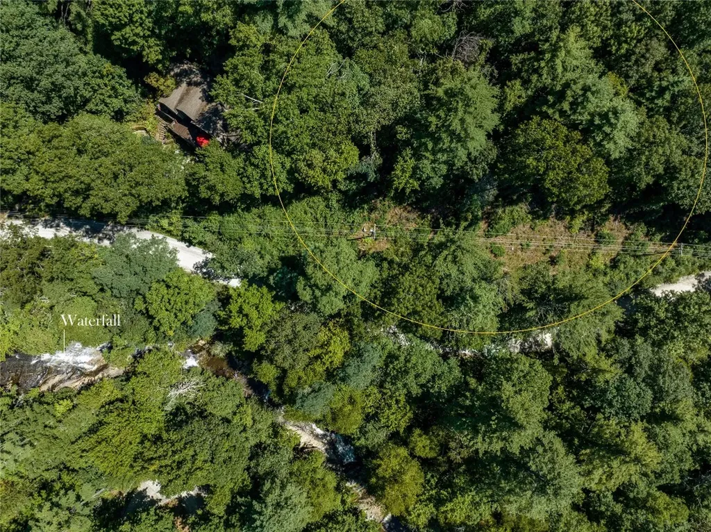 000 Walkingstick Road Highlands NC 28741