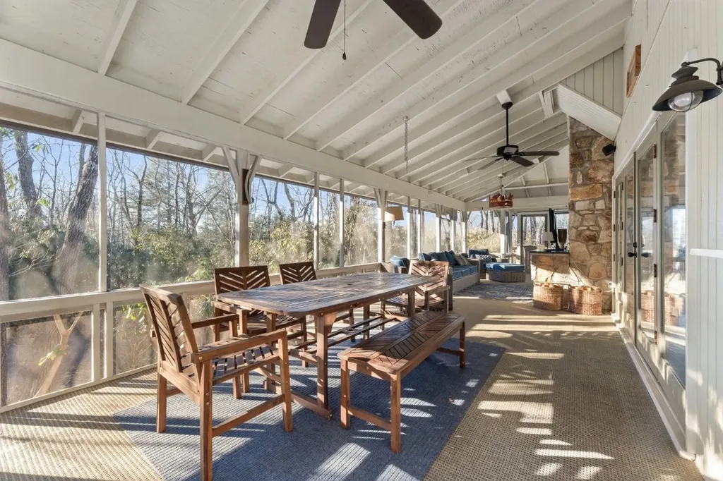 2741 Magnolia Drive Highlands NC 28741