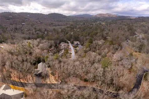 79/80 S Shelby Circle Highlands NC 28741