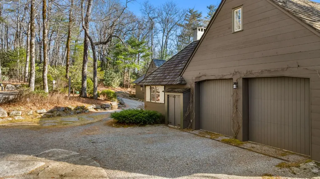 223 Sagee Drive Highlands NC 28741