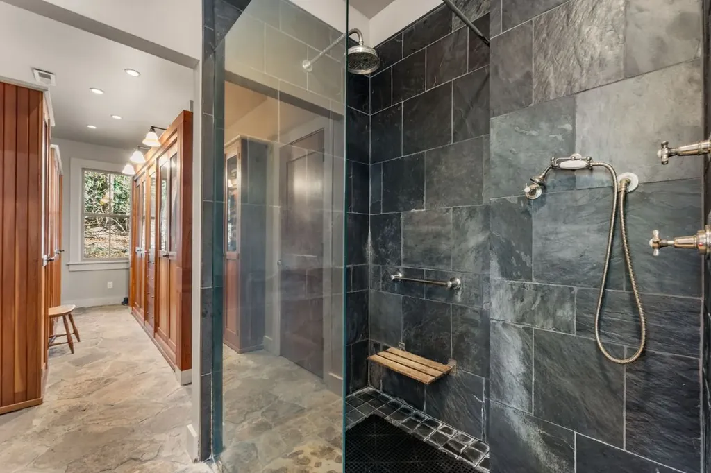 223 Sagee Drive Highlands NC 28741