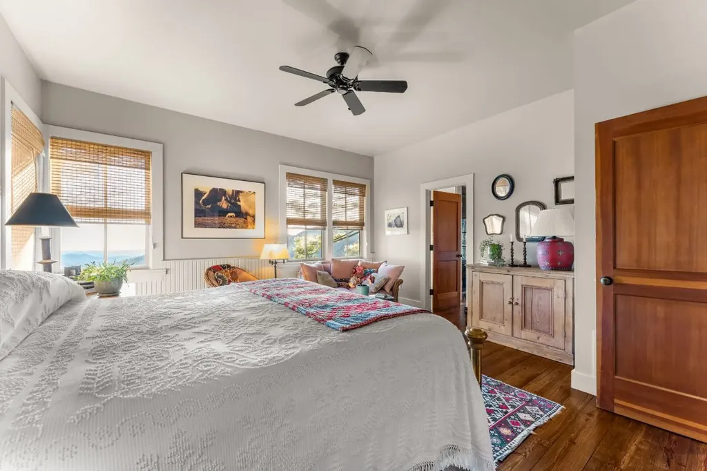 223 Sagee Drive Highlands NC 28741