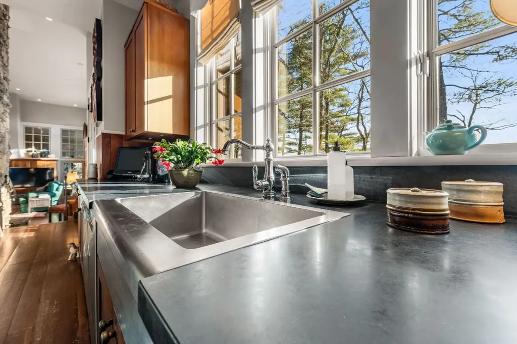 223 Sagee Drive Highlands NC 28741