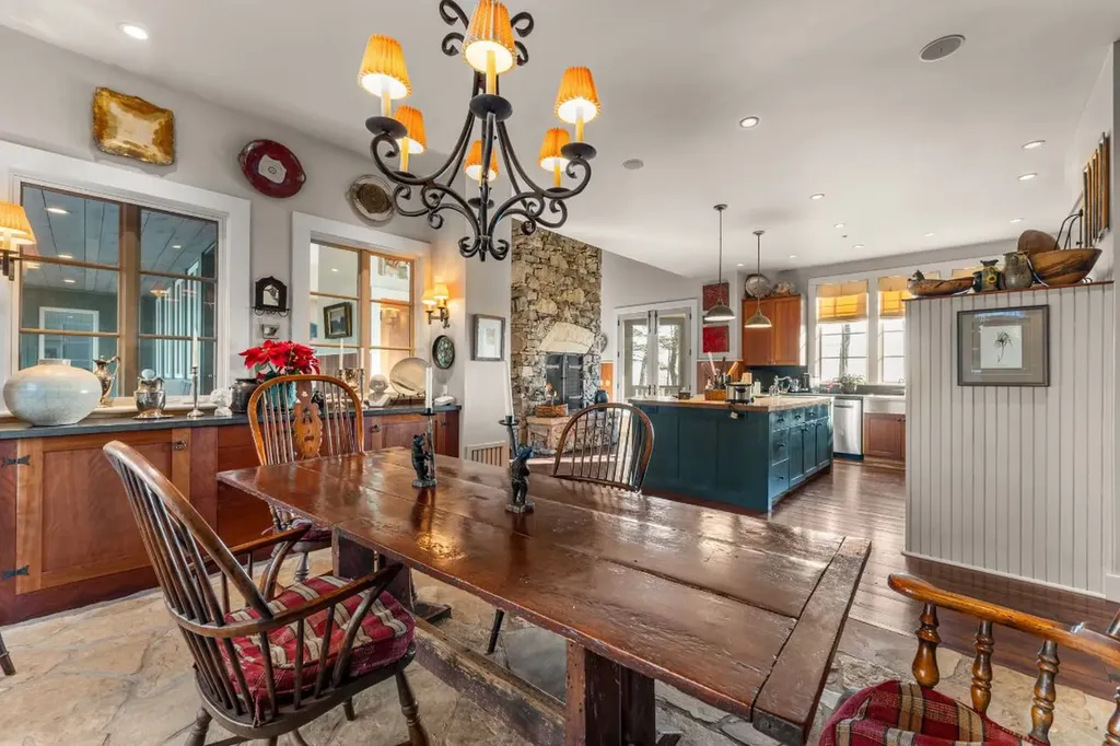 223 Sagee Drive Highlands NC 28741