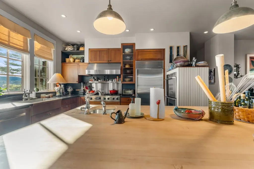 223 Sagee Drive Highlands NC 28741