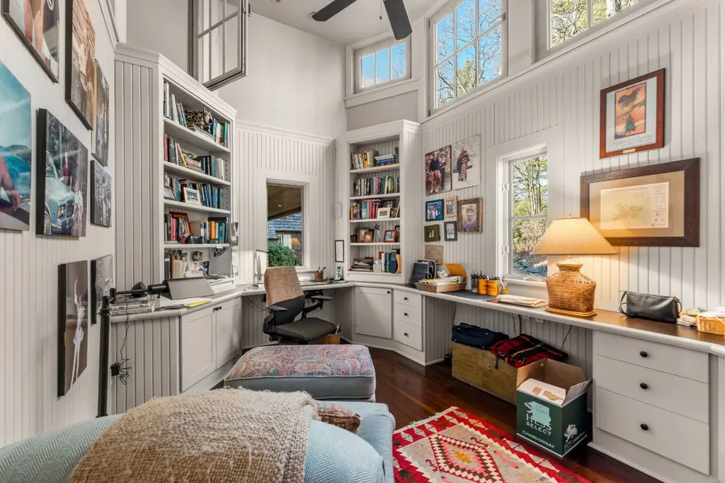 223 Sagee Drive Highlands NC 28741