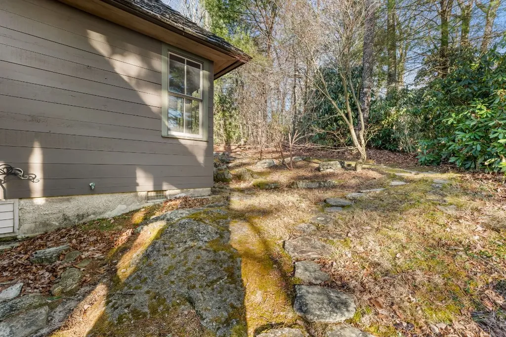 223 Sagee Drive Highlands NC 28741