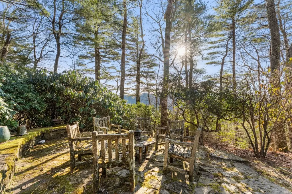 223 Sagee Drive Highlands NC 28741