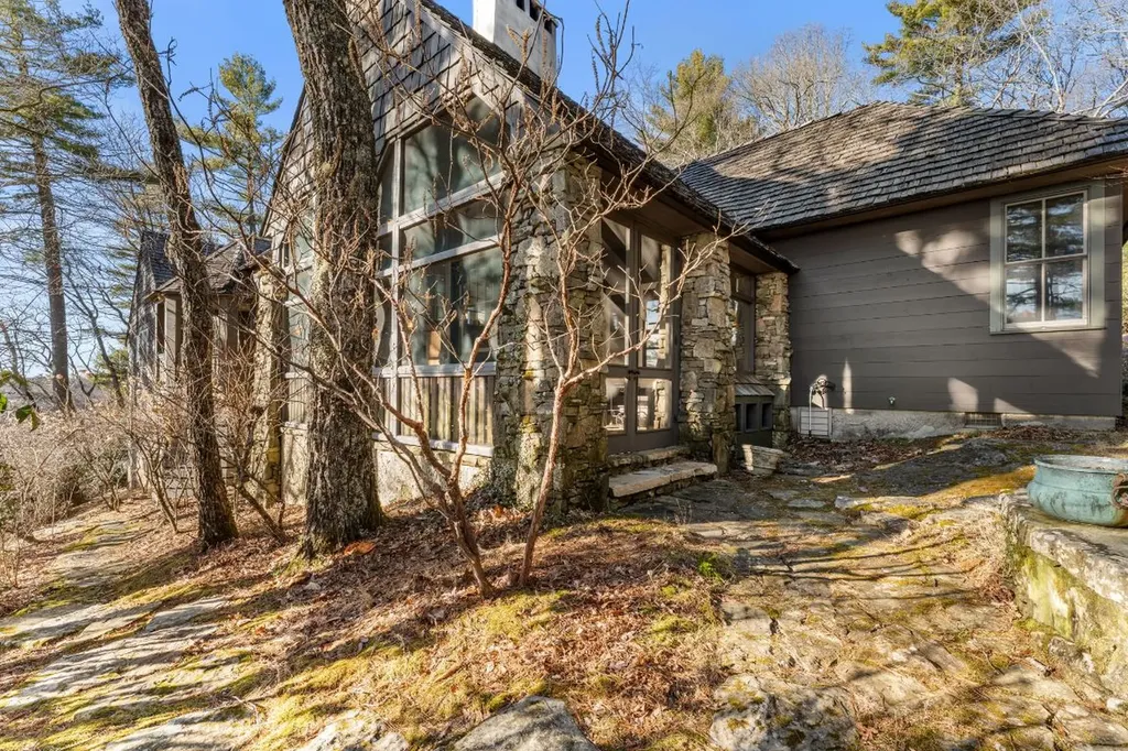 223 Sagee Drive Highlands NC 28741