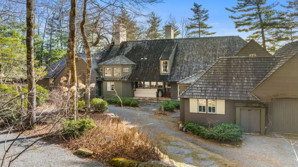 223 Sagee Drive Highlands NC 28741