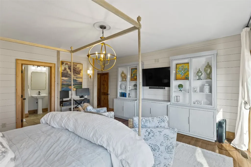 1454 Spring Forest Road Sapphire NC 28774