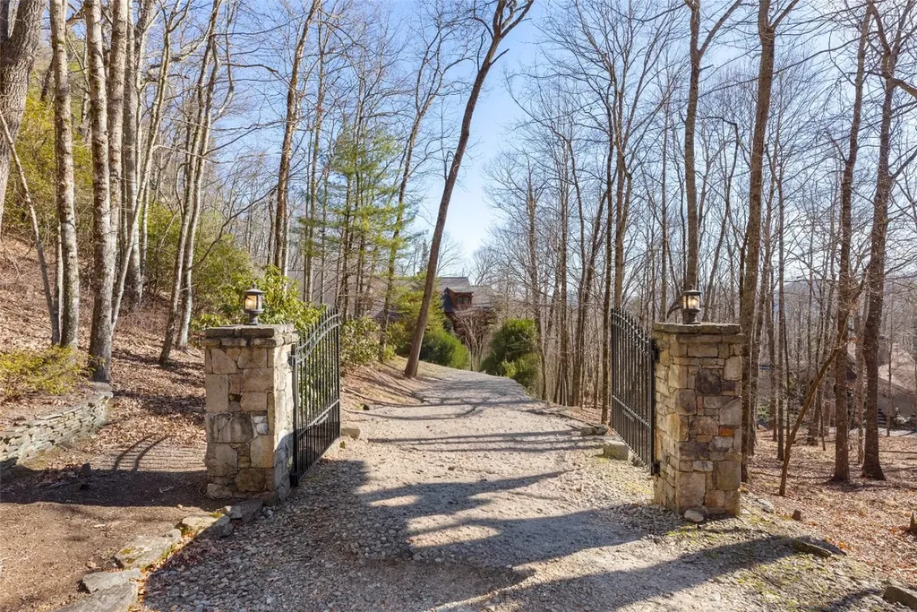 1454 Spring Forest Road Sapphire NC 28774