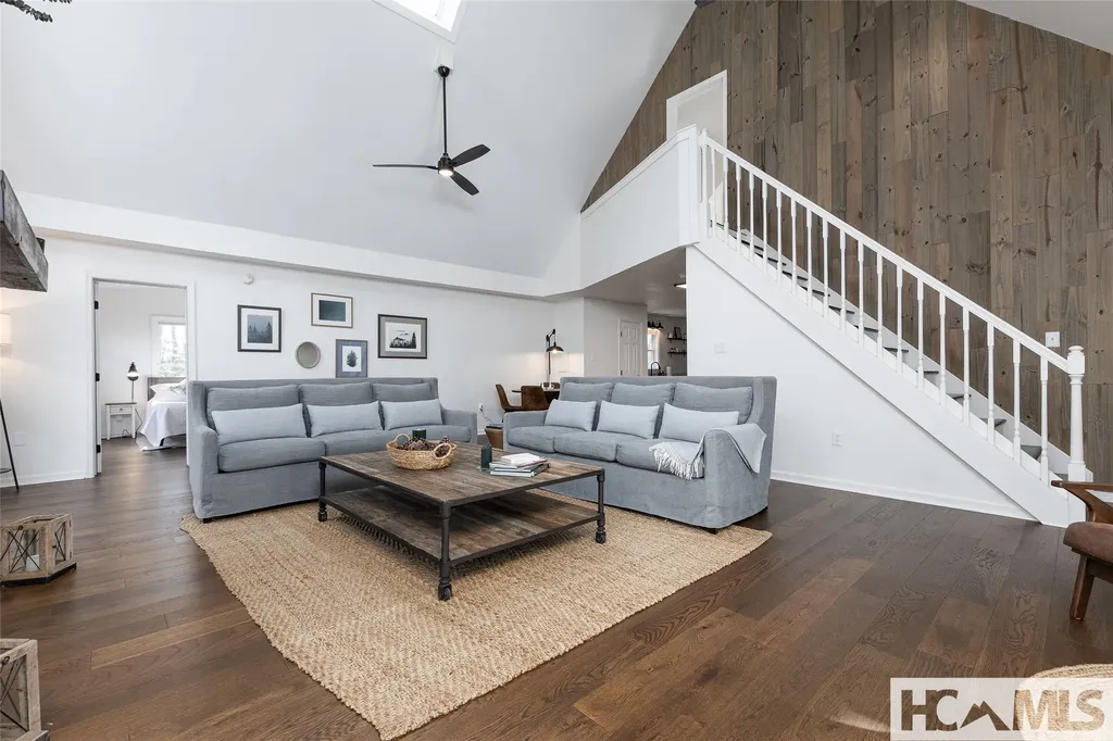 885 Hickory Drive Sapphire NC 28774