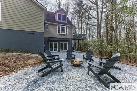 885 Hickory Drive Sapphire NC 28774