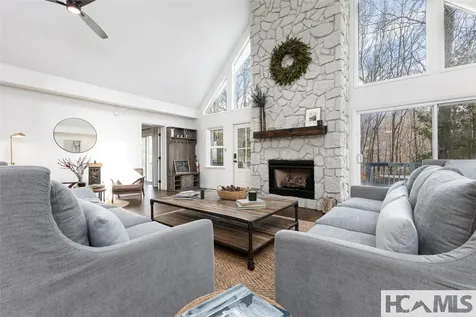 885 Hickory Drive Sapphire NC 28774