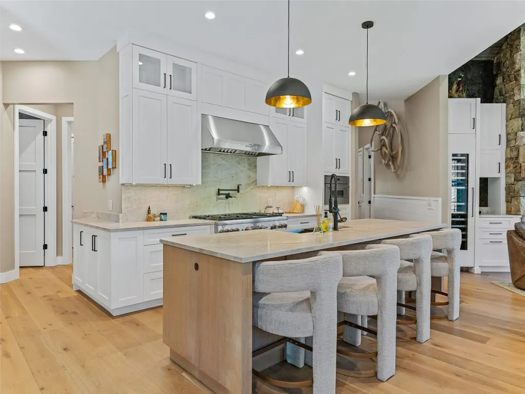 374 Turkey Roost Road Sapphire NC 28774