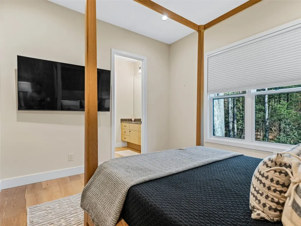 374 Turkey Roost Road Sapphire NC 28774