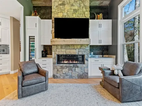 374 Turkey Roost Road Sapphire NC 28774