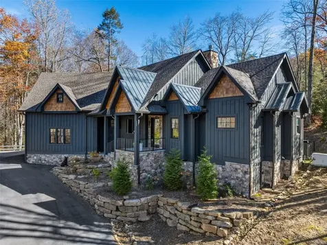 374 Turkey Roost Road Sapphire NC 28774