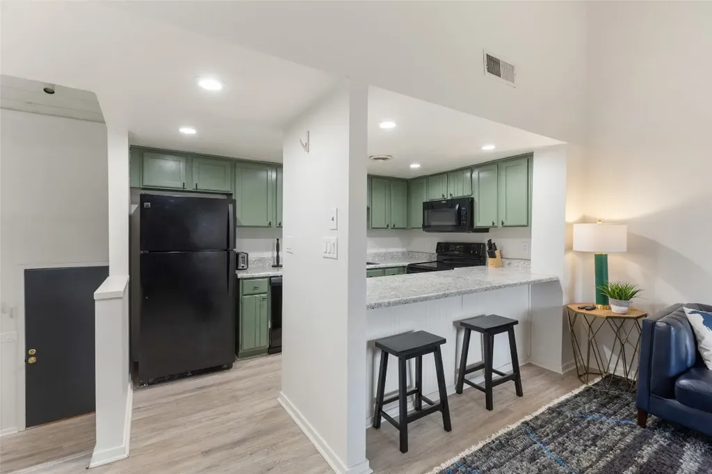 84 Emerald Road Sapphire NC 28774