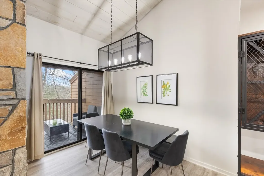 84 Emerald Road Sapphire NC 28774