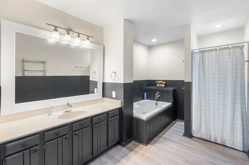 84 Emerald Road Sapphire NC 28774