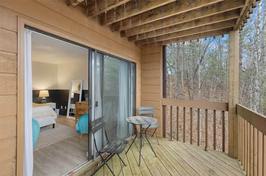 84 Emerald Road Sapphire NC 28774