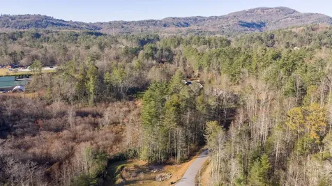 59 Bottlebrush Lane Cashiers NC 28717