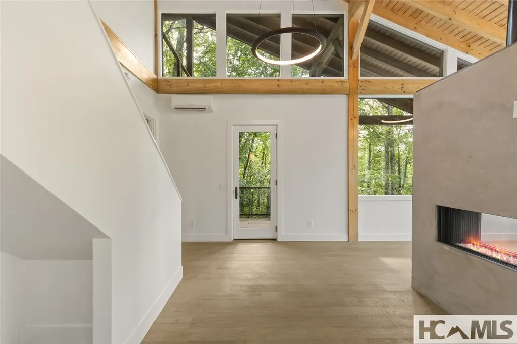 205 Autumn Valley Lane Scaly Mountain NC 28775