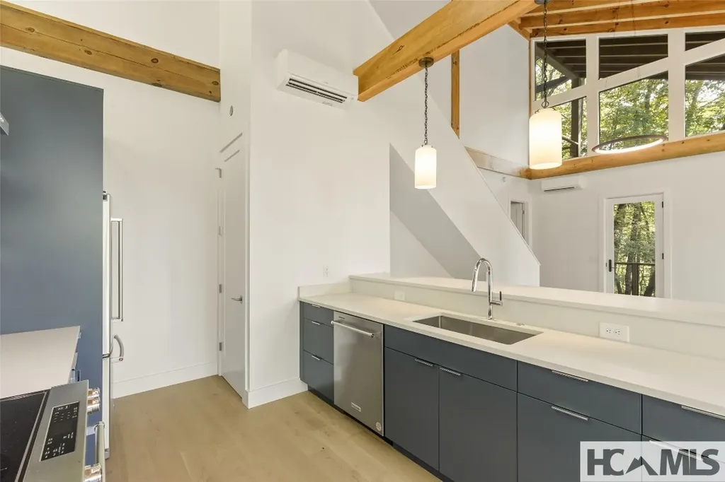 205 Autumn Valley Lane Scaly Mountain NC 28775