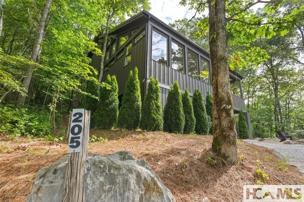 205 Autumn Valley Lane Scaly Mountain NC 28775