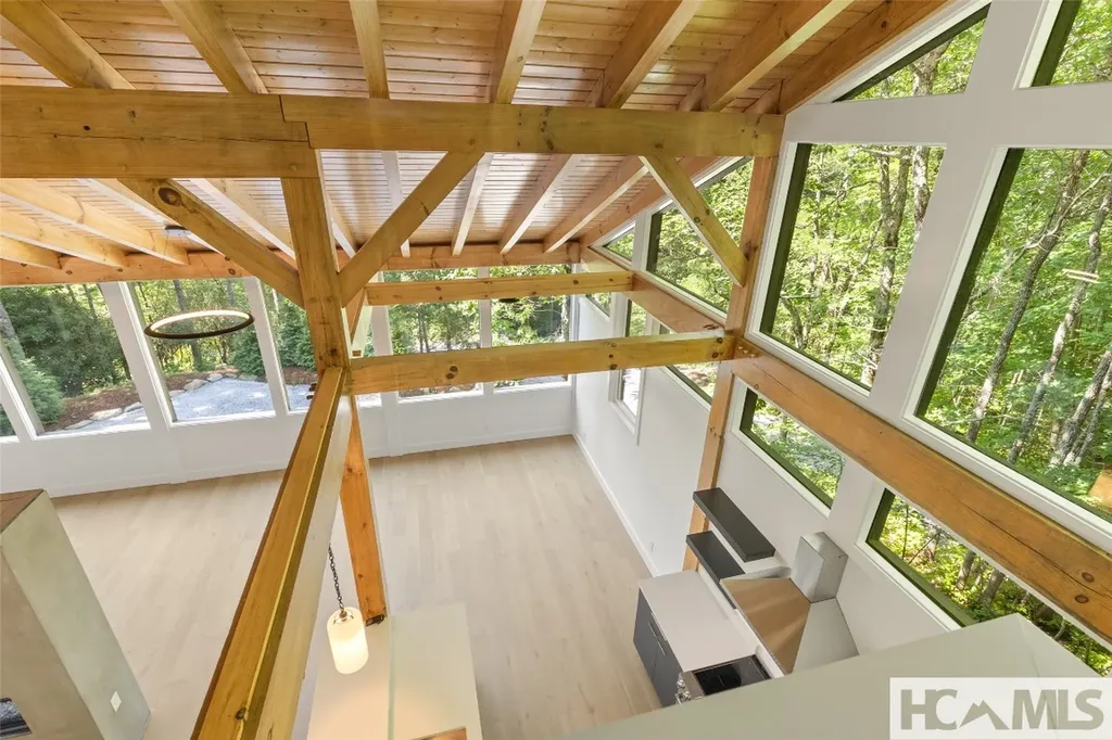 205 Autumn Valley Lane Scaly Mountain NC 28775