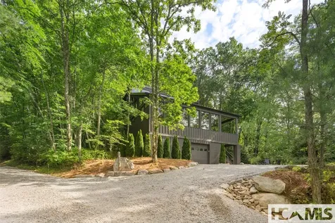 205 Autumn Valley Lane Scaly Mountain NC 28775