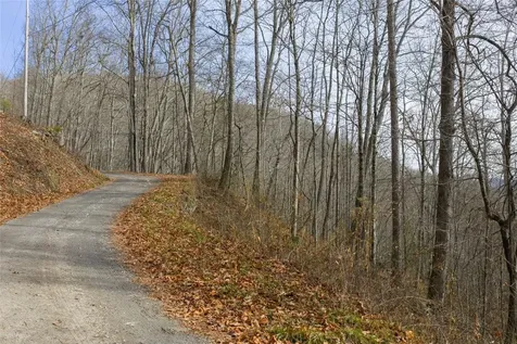 N/a Hunter Jim Creek Road Cullowhee NC 28723