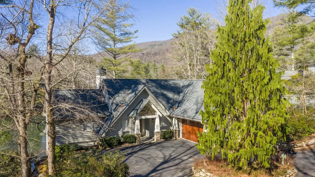 100 The Pinnacle Drive Sapphire NC 28774